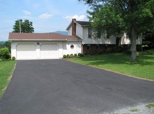 180 Orchard Rd, Cosby, TN 37722