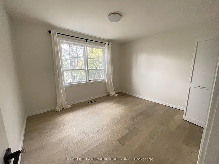 74 Valentine Dr — Photo 9