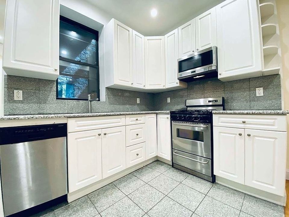 1st image of 487 Columbus Ave #2