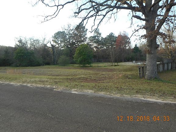 2nd image of 2290 County Road 104