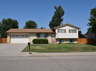 2117 Chautard Dr, Pueblo, CO 81005