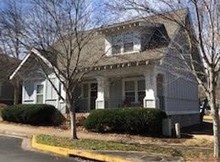 490 Barnett Shoals Rd APT 708, Athens, GA 30605