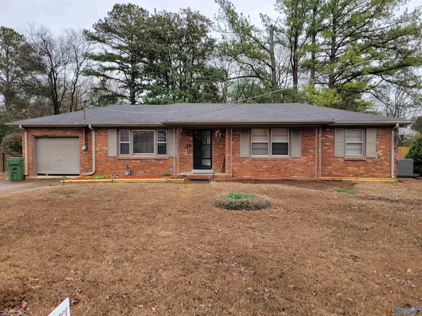 2611 Rosehill Dr NW, Huntsville, AL 35810