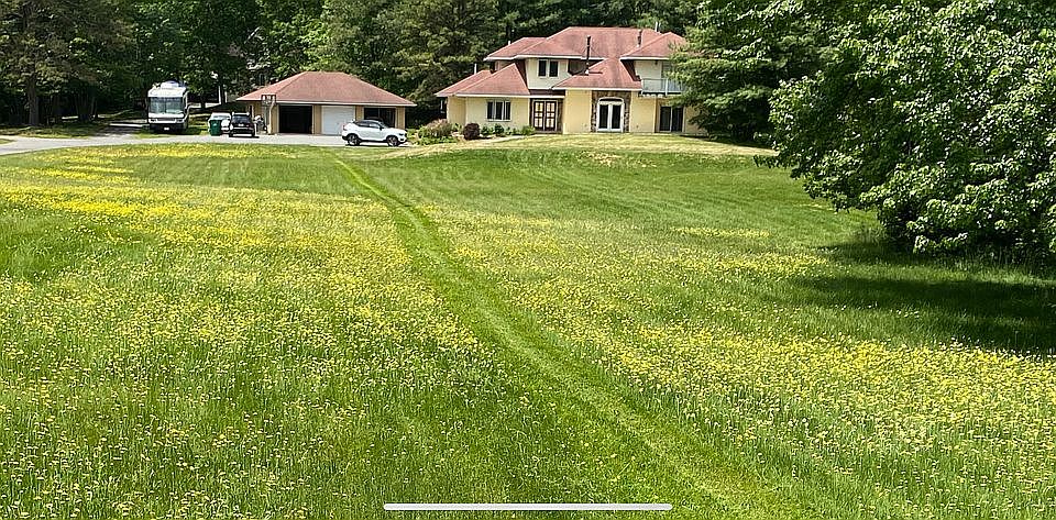 5 bedroom 3 jacuzzis 