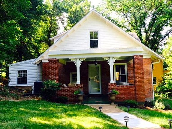 New brick walkway added since photo.