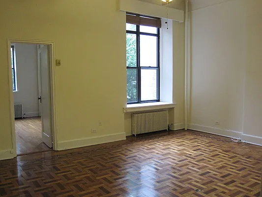 Rented by 4 Corners Realty, LLC | media 9