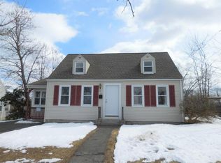 75 Surrey Rd, Springfield, MA 01118