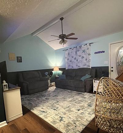 5th image of 1409 W G Talley Rd