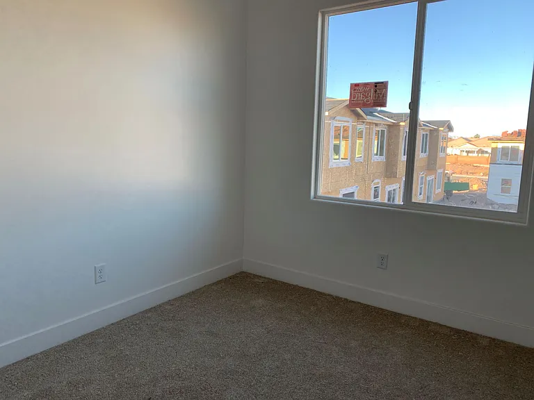 2nd Bedroom_06172022