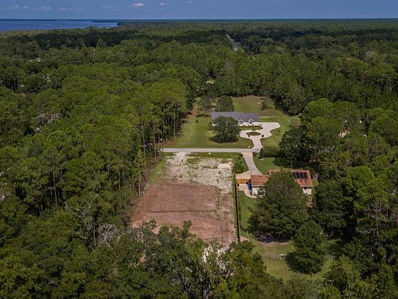 4th image of 8537 Crosswinds Dr