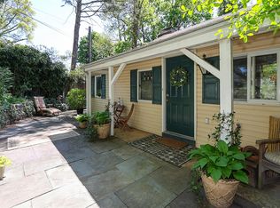 14 Viking Rd, Glenwood Landing, NY 11547