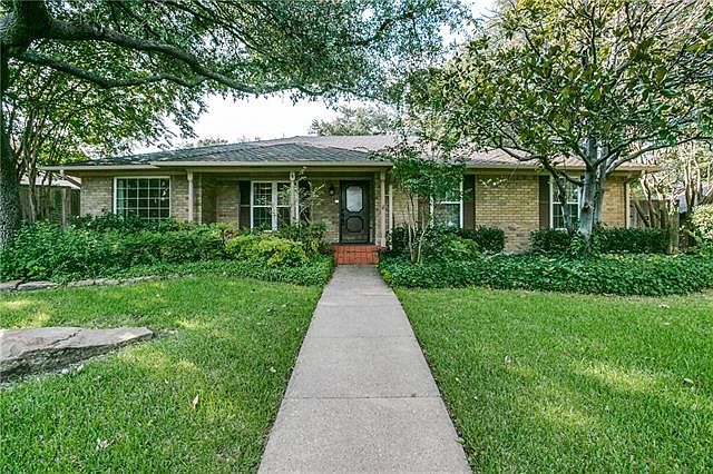 1st image of 7949 Greenhollow Ln