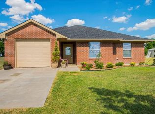 108 Justin Ct, Rhome, TX 76078