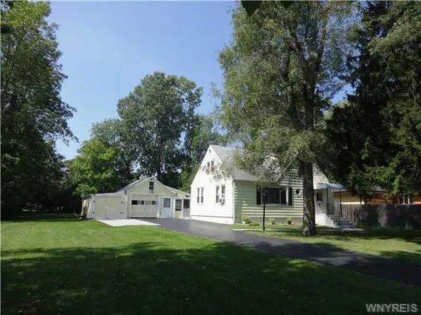 404 Bauman Rd, Amherst, NY 14221
