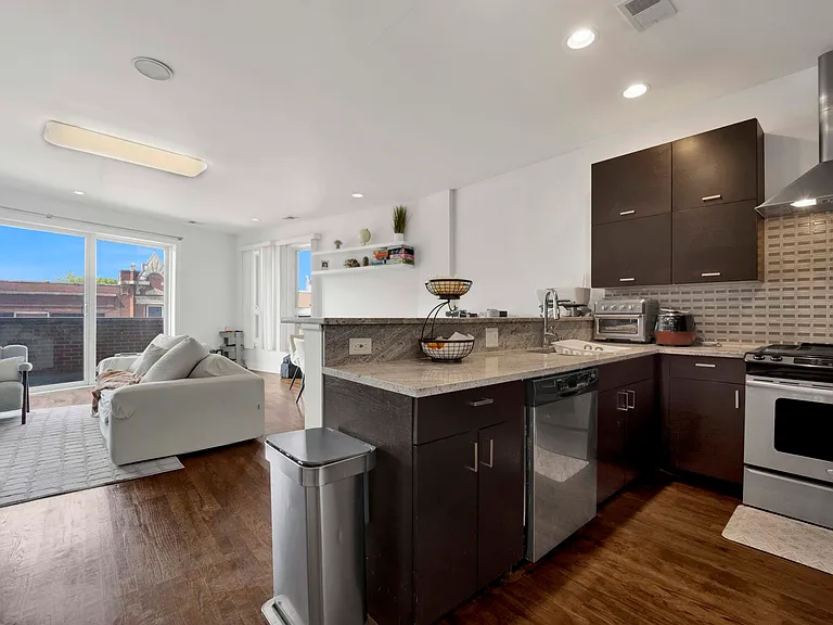 3505 N Elston Ave #2 — Photo 6