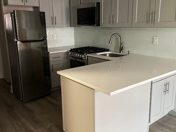 3rd image of 311 E 104th St APT 3C