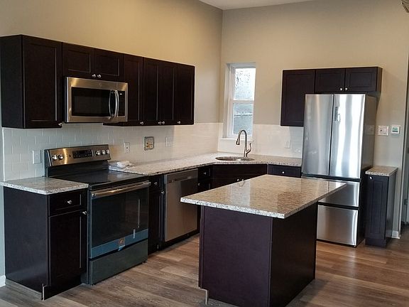 3rd image of 1112 Mifflin St #10046118
