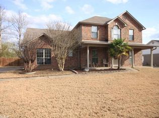 2015 Pleasant Pointe Cir, Bryant, AR 72022