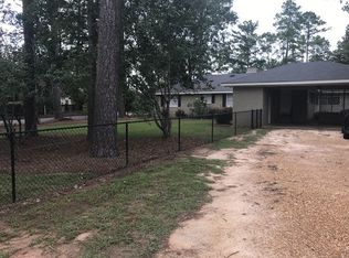 1608 Orchard Dr, Albany, GA 31707