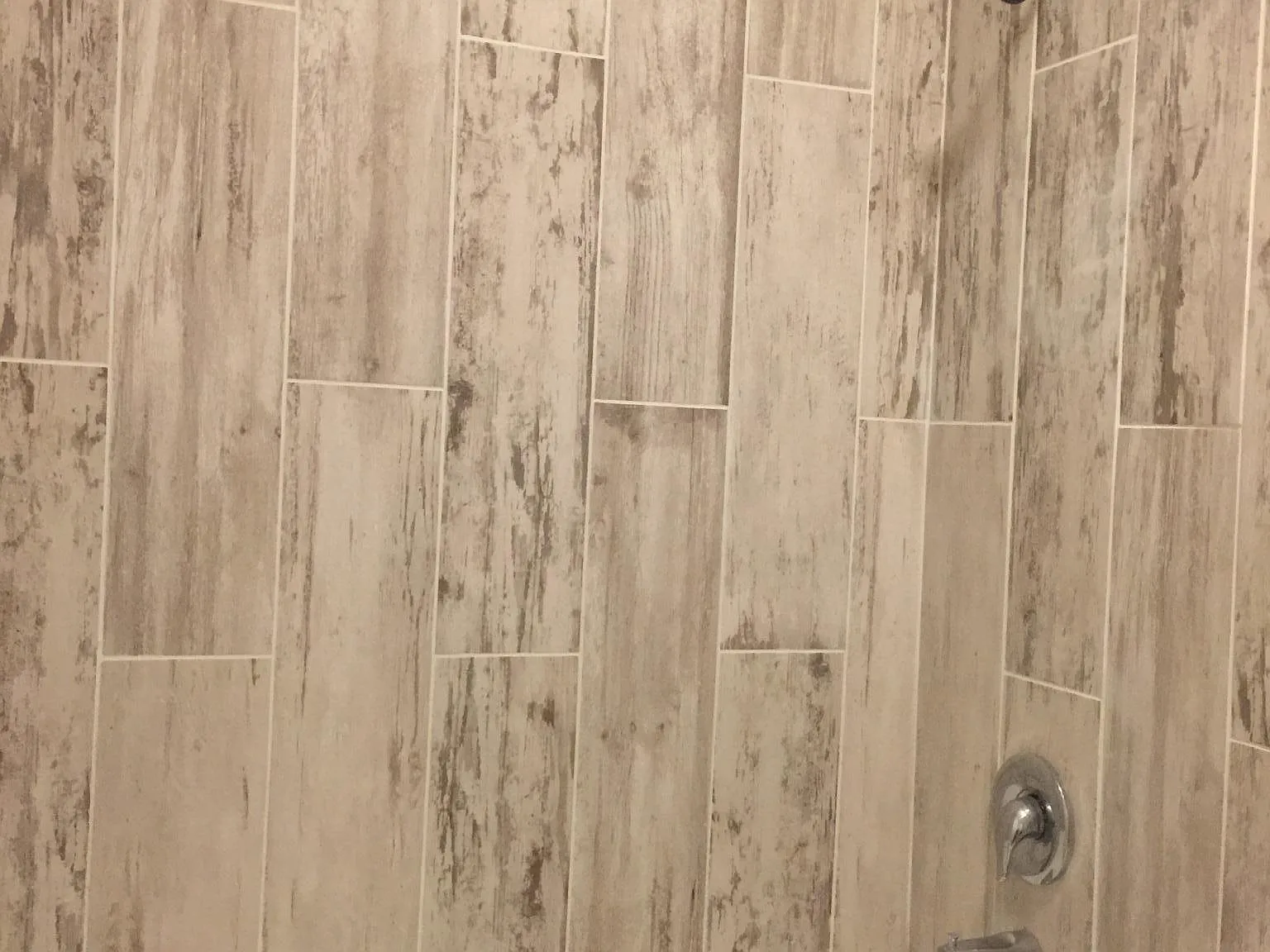 2420 Freeman Dr — Photo 3