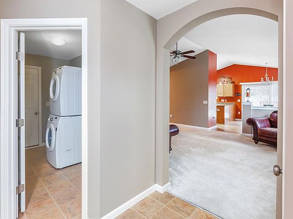 3rd image of 130 Regatta Dr