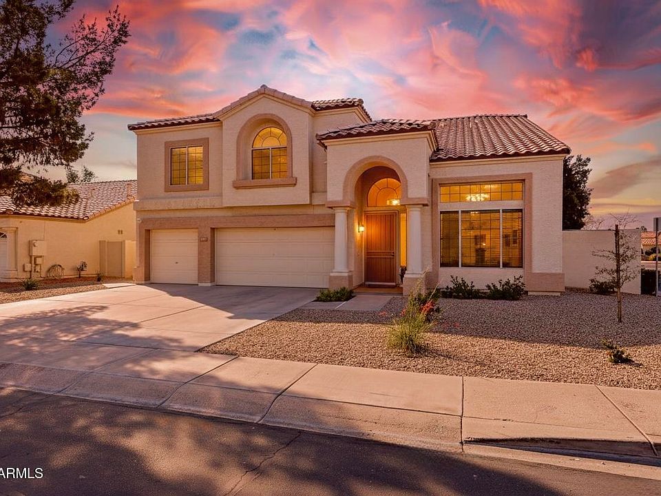 1st image of 11027 W AMELIA Avenue