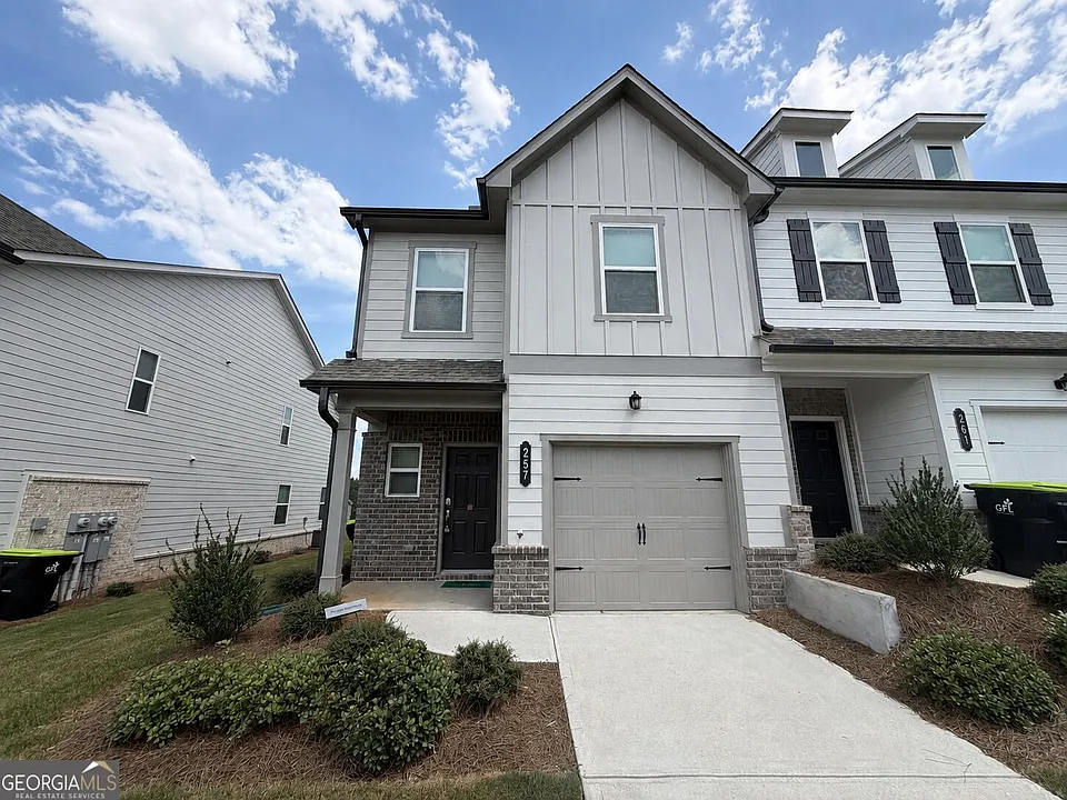 257 Kenoot Dr #42