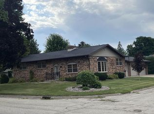 1111 E Parrish St, Prairie Du Chien, WI 53821