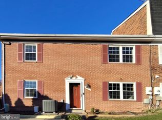 9844 Hagel Cir, Lorton, VA 22079