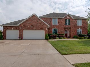 4306 Fair Haven Dr, Nixa, MO 65714