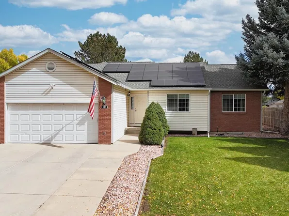 405 Trailwood Dr, Windsor, CO 80550