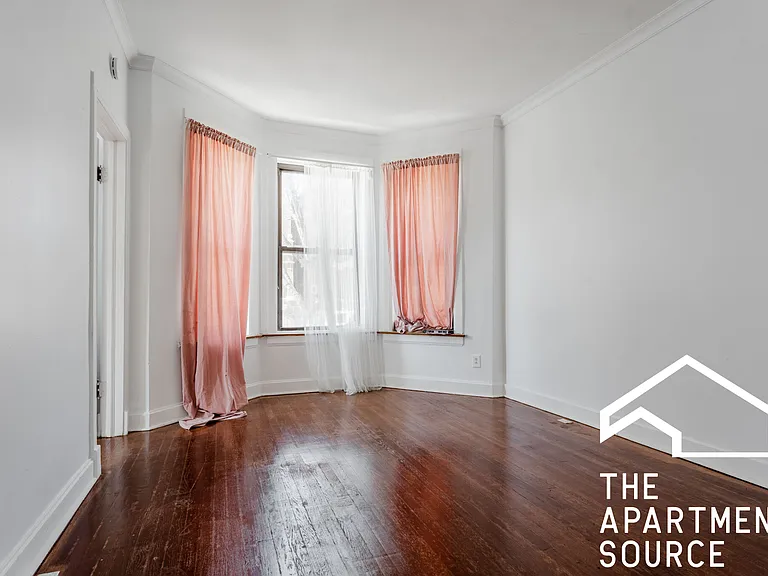 1001 N Richmond St #3S — Photo 6
