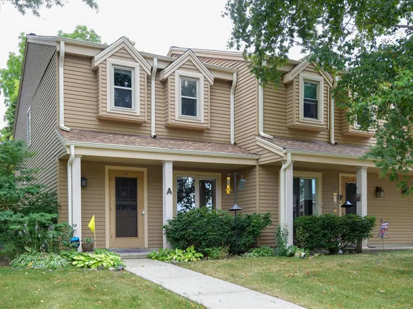 2101 Woodburn ROAD #A, Waukesha, WI 53188