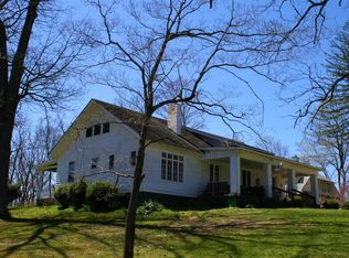 1580 Maplewood Ave, Ronceverte, WV 24970