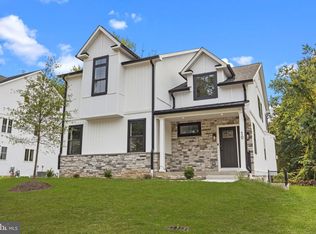 10 Churchville Ln, Churchville, PA 18966