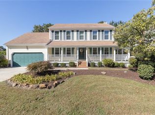 614 Madera Rd, Chesapeake, VA 23322