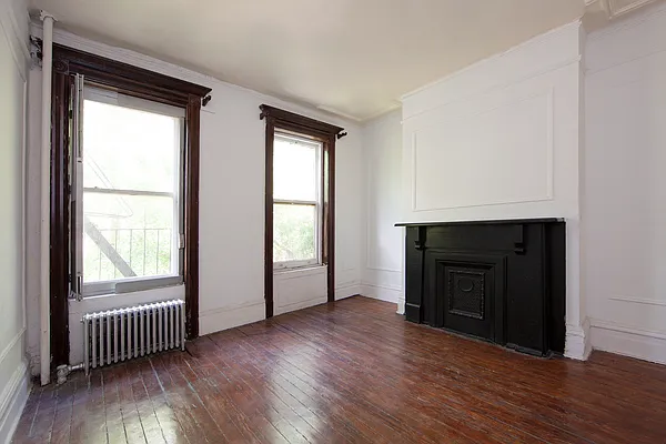 Rented by R New York | media 6