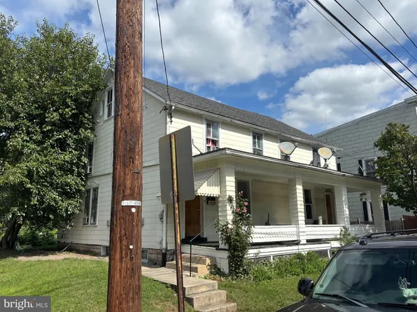 375/377 E King St, Chambersburg, PA 17201