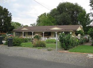 125 SW 8th Pl, Hermiston, OR 97838