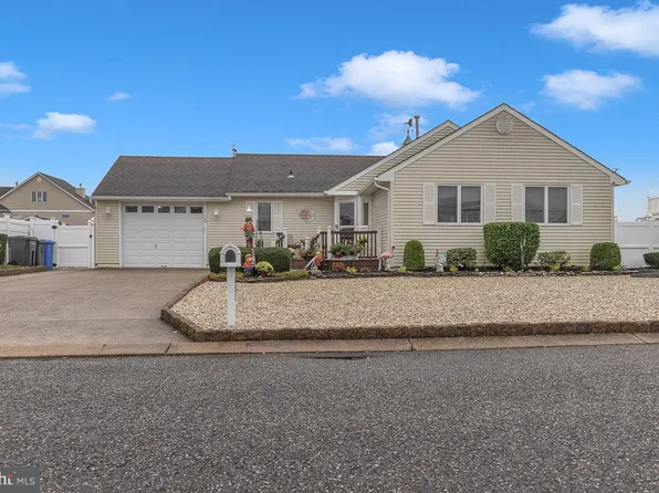 137 Catherine Ln, Manahawkin, NJ 08050
