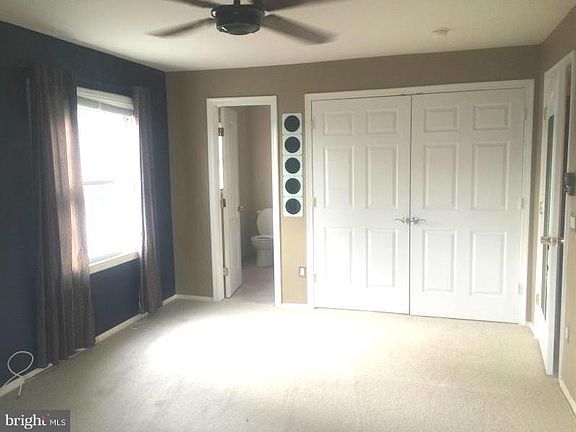 4th image of 12717 Gordon Blvd APT 122