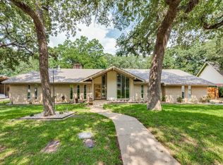 1810 Raydon Dr, Arlington, TX 76013