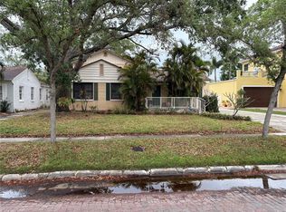 2923 W Coachman Ave, Tampa, FL 33611