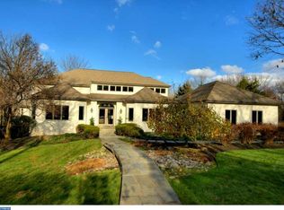 10 Pond View Ln, Titusville, NJ 08560