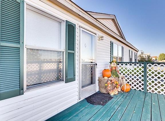 2nd image of 3109 Shady Creek Cir