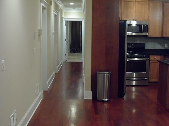 5th image of 3543 N Narragansett Ave #G