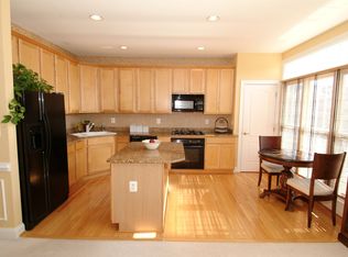 43793 Apache Wells Ter, Leesburg, VA 20176