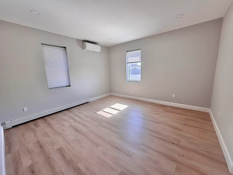 19-36 75th St #HOME — Photo 17