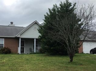 120 Delta Pine Dr, Huntsville, AL 35811