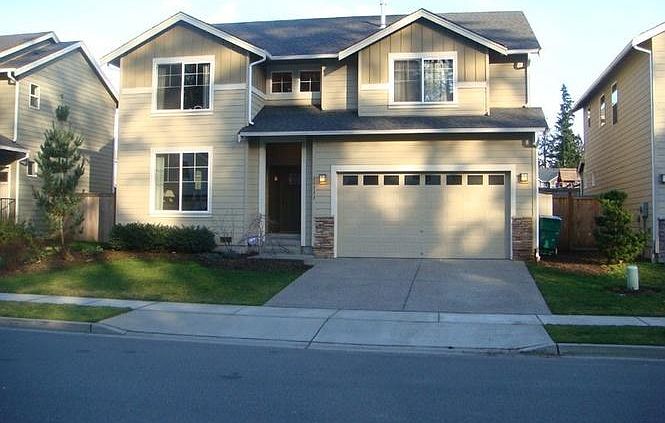 1st image of 20233 11th Ave W